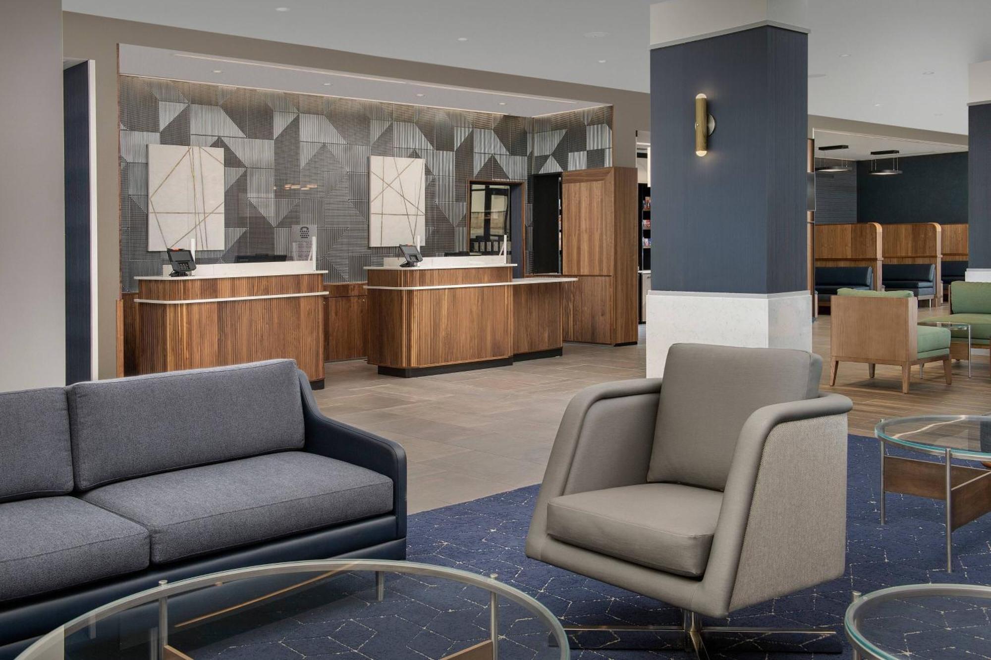 فندق Courtyard By Marriott Indianapolis بلينفيلد المظهر الخارجي الصورة